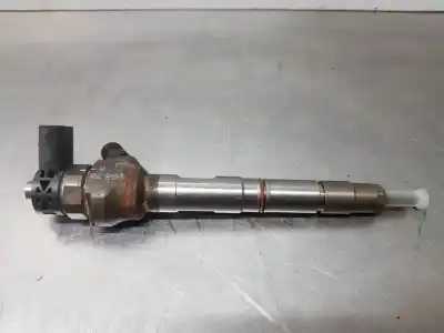 Second-hand car spare part injector for audi a3 (8v) attracted oem iam references 04l130277ad