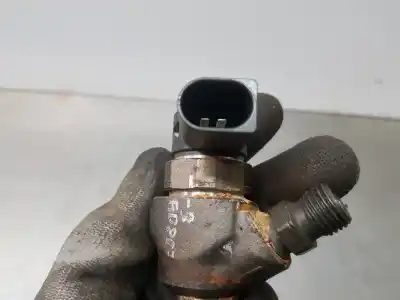 Second-hand car spare part injector for audi a3 (8v) attracted oem iam references 04l130277ad  
