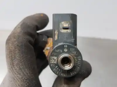 Second-hand car spare part injector for audi a3 (8v) attracted oem iam references 04l130277ad  