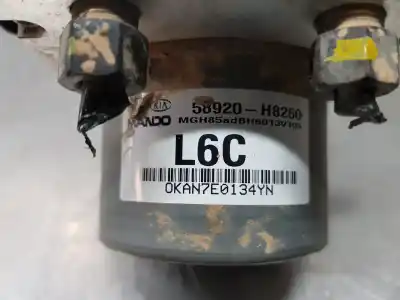 Peça sobressalente para automóvel em segunda mão abs por kia stonic (ybcuv) concept referências oem iam 58920h8260  