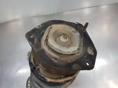 Second-hand car spare part front right knuckle for renault kangoo express oem iam references 8200755590  