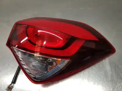 Автозапчастина б/у правий ліхтар для hyundai i20 klass active crossover посилання на oem iam 92402c8000