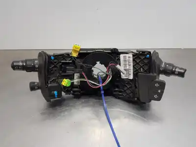 Pezzo di ricambio per auto di seconda mano comando multifunzione per renault scenic ii adventure by coronel tapiocca riferimenti oem iam 7701060399