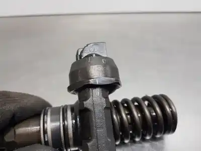 Автозапчасти б/у инжектор за audi a3 (8p) 1.6 tdi attraction ссылки oem iam 0414720313  