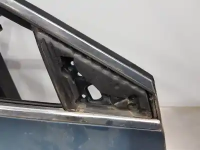 Second-hand car spare part front right door for volvo v40 momentum oem iam references 32321019  