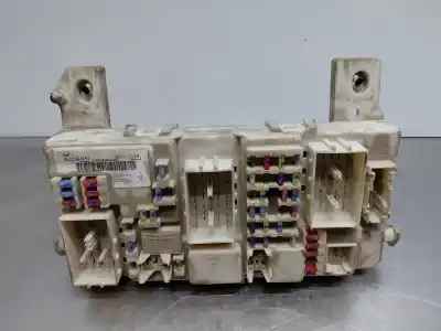 Peça sobressalente para automóvel em segunda mão Caixa De Fusíveis E Relés por FORD FOCUS BERLINA (CAP) Trend Referências OEM IAM 7M5T14A073BC  