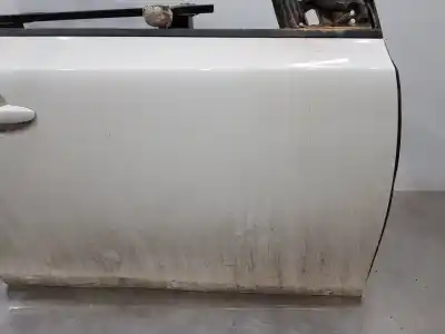 Second-hand car spare part front right door for volvo v40 momentum oem iam references 32321019  