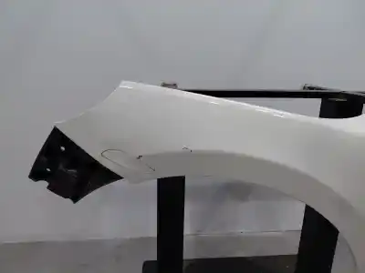 Second-hand car spare part left front fin for volvo v40 momentum oem iam references 31301261  