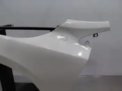 Second-hand car spare part left front fin for volvo v40 momentum oem iam references 31301261  