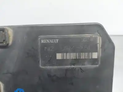 Second-hand car spare part fuse box unit for renault kangoo combi oem iam references 8200451902  