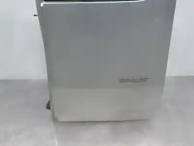 Second-hand car spare part right rear door for renault kangoo combi oem iam references 7751478139  