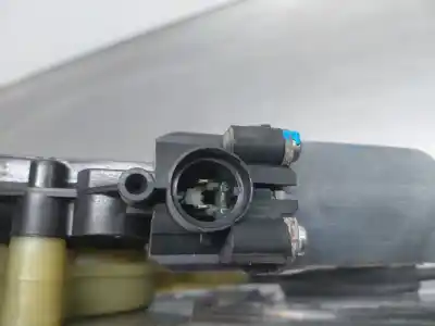 Peça sobressalente para automóvel em segunda mão elevador de vidros dianteira esquerda por renault kangoo combi referências oem iam 807213441r  