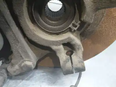 Second-hand car spare part front right knuckle for renault kangoo combi oem iam references 8200755588  