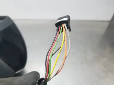 Peça sobressalente para automóvel em segunda mão espelho retrovisor esquerdo por renault captur ii zen referências oem iam 963027007r  