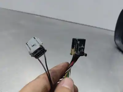 Peça sobressalente para automóvel em segunda mão espelho retrovisor esquerdo por renault kadjar life referências oem iam 963023509r  