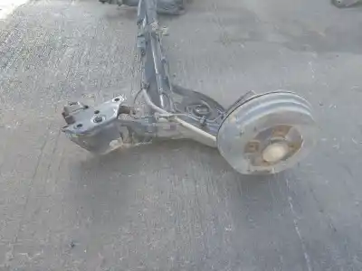 Pezzo di ricambio per auto di seconda mano asse posteriore per nissan note (e11e) tekna premium riferimenti oem iam 555013vu0a  