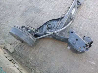 Pezzo di ricambio per auto di seconda mano asse posteriore per nissan note (e11e) tekna premium riferimenti oem iam 555013vu0a  
