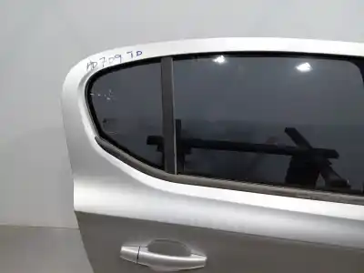 Second-hand car spare part rear right door for opel corsa e design line oem iam references 39135552  