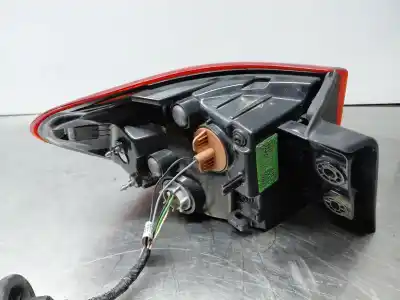 Second-hand car spare part right tailgate light for kia ceed drive oem iam references 92402j7050  