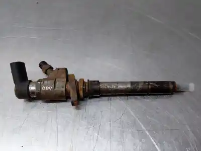 Second-hand car spare part injector for citroen c4 picasso shine oem iam references 9658194180