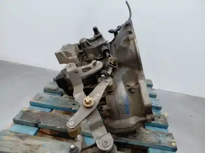 Peça sobressalente para automóvel em segunda mão caixa de velocidades por opel corsa e design line referências oem iam 5700646  