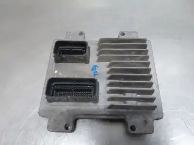 Peça sobressalente para automóvel em segunda mão centralina de motor uce por opel corsa e design line referências oem iam 12657461  