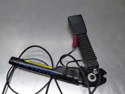 Tweedehands auto-onderdeel LINKER AIRBAG SCHROEFSPANNER voor FORD FOCUS BERLINA (CAP) Ghia OEM IAM-referenties 1717037  