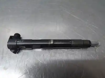 Pièce détachée automobile d'occasion INJECTEUR pour MERCEDES-BENZ CLASE A (W176) DESIGN Références OEM IAM A6510702387  