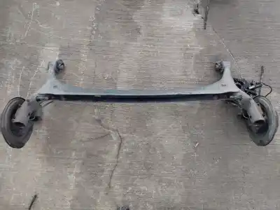 İkinci el araba yedek parçası ARKA AKS için TOYOTA COROLLA (_E12_) 1.4 D (NDE120_) OEM IAM referansları 4210132040  