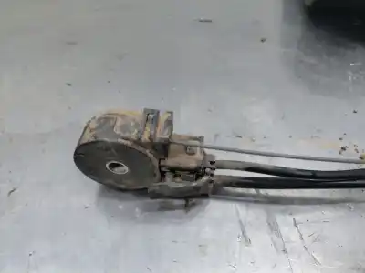 Second-hand car spare part front right central locking system for peugeot 1007 dolce oem iam references 9680250280  