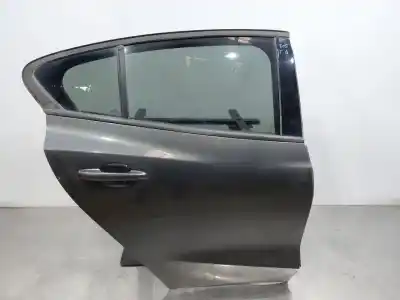 İkinci el araba yedek parçası arka sag kapi için ford focus turn. (cb8) st line tdci oem iam referansları 2577510