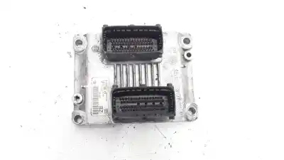 Автозапчасти б/у БЛОК УПРАВЛЕНИЯ ДВИГАТЕЛЕМ за OPEL CORSA C (X01)  ссылки OEM IAM 0261206074 26SA7604 ECU-11