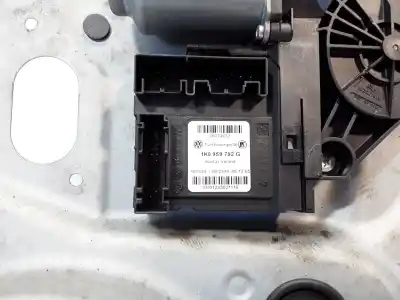 Автозапчастина б/у регулятор переднього правого скла для volkswagen caddy ka/kb (2k) * посилання на oem iam 2k11837752bj  