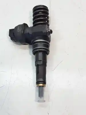 Автозапчастина б/у инжектор для volkswagen caddy ka/kb (2k) * посилання на oem iam 0414720313  