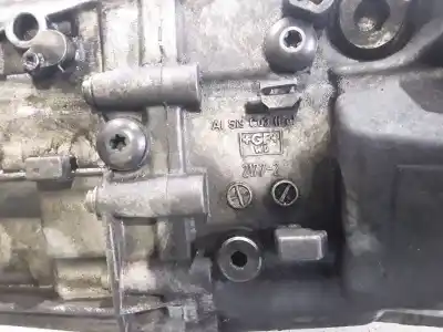 Second-hand car spare part gearbox for bmw 3 (e46) 320 d oem iam references 1069401052 c1-s 