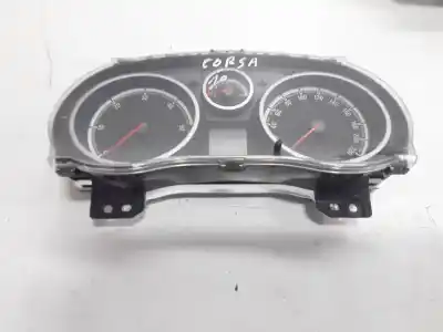 Pezzo di ricambio per auto di seconda mano Pannello Degli Strumenti per OPEL CORSA D Color Edition Riferimenti OEM IAM P0013312051  