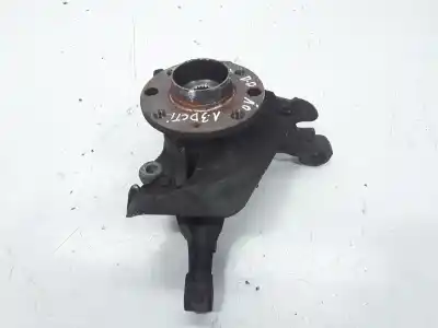 Pezzo di ricambio per auto di seconda mano Attacco Anteriore Destro per OPEL CORSA D Color Edition Riferimenti OEM IAM 55703  