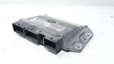 Pièce détachée automobile d'occasion CALCULATEUR MOTEUR ECU pour RENAULT MEGANE II BERLINA 5P  Références OEM IAM 8200387138 8200321263 ECU-14
