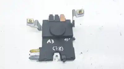 Pezzo di ricambio per auto di seconda mano MODULO ELETTRONICO per AUDI A3 (8P)  Riferimenti OEM IAM 8P3035225  ME-6