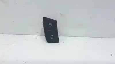 İkinci el araba yedek parçası DEGISTIRMEK için AUDI A6 AVANT (4GD) 3.0 TDI clean diesel quattro OEM IAM referansları 4G2962106  