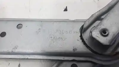 Pezzo di ricambio per auto di seconda mano alzacristalli anteriore destro per opel corsa c (x01) 1.0 (f08, f68) riferimenti oem iam 13173074 13173068 
