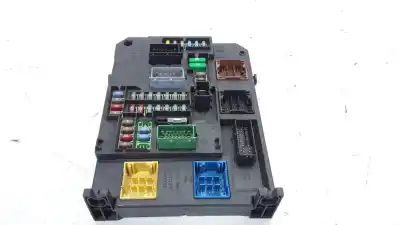 Автозапчасти б/у блок реле/предохранителей за peugeot 508 active ссылки oem iam 9664992380  