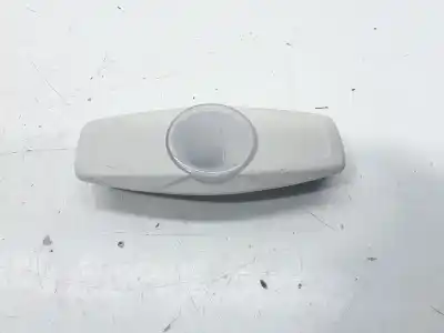 Peça sobressalente para automóvel em segunda mão LUZ INTERIOR por FORD FOCUS III  Referências OEM IAM BM5113776FC  