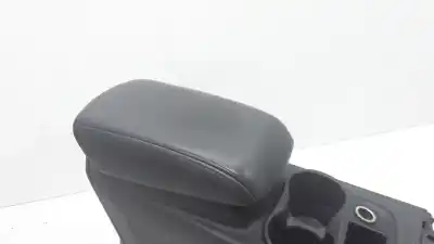 Pezzo di ricambio per auto di seconda mano bracciolo centrale per ford focus iii 1.0 ecoboost riferimenti oem iam bm51a045a06  