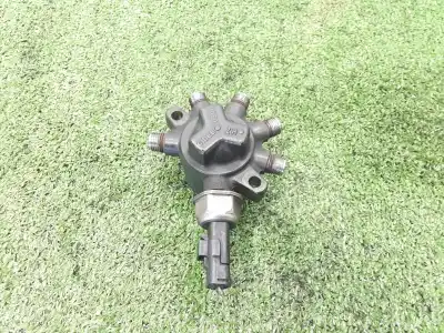 Second-hand car spare part DISTRIBUTOR PIPE for RENAULT MEGANE II SEDÁN (LM0/1_)  OEM IAM references 8200057232  