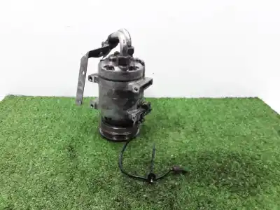 Peça sobressalente para automóvel em segunda mão COMPRESSOR DE AR CONDICIONADO A/A A/C por AUDI A4 B5 (8D2)  Referências OEM IAM 8D0260805D  