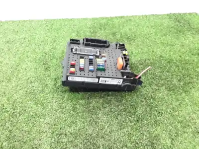 Gebrauchtes Autoersatzteil relais sicherungskasten multifunktionsrelais zum volvo s60 i (384) d5 oem-iam-referenzen 28017881