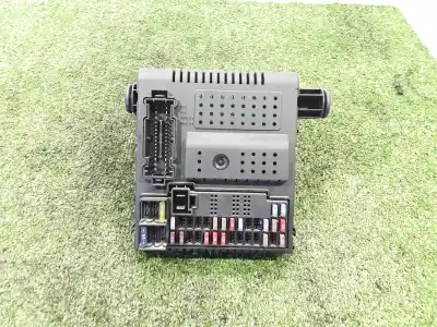 Gebrauchtes Autoersatzteil relais sicherungskasten multifunktionsrelais zum volvo s60 i (384) d5 oem-iam-referenzen 30765646