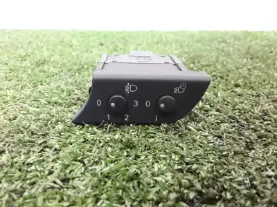 Peça sobressalente para automóvel em segunda mão  por AUDI A4 AVANT (8E)  Referências OEM IAM 8E1919094A  