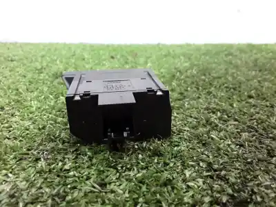 Peça sobressalente para automóvel em segunda mão trocar por audi a4 avant (8e) a4 avant 8e referências oem iam 8e1919094a  